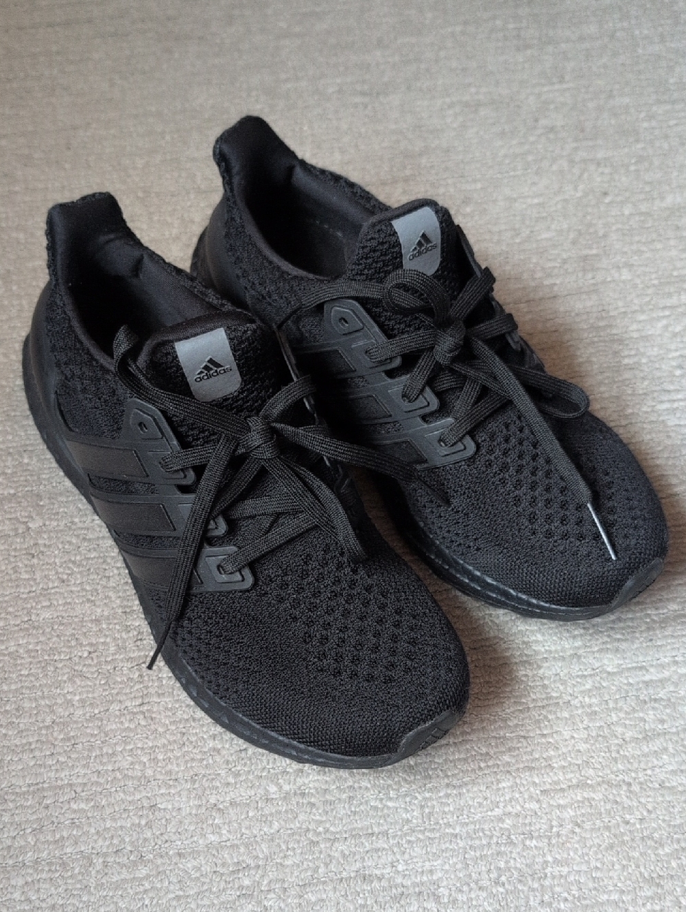 Adidas Ultraboost DNA Women's Sneakers Size 8 Black